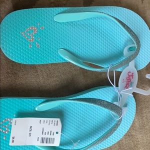 Ombré blue flip flops